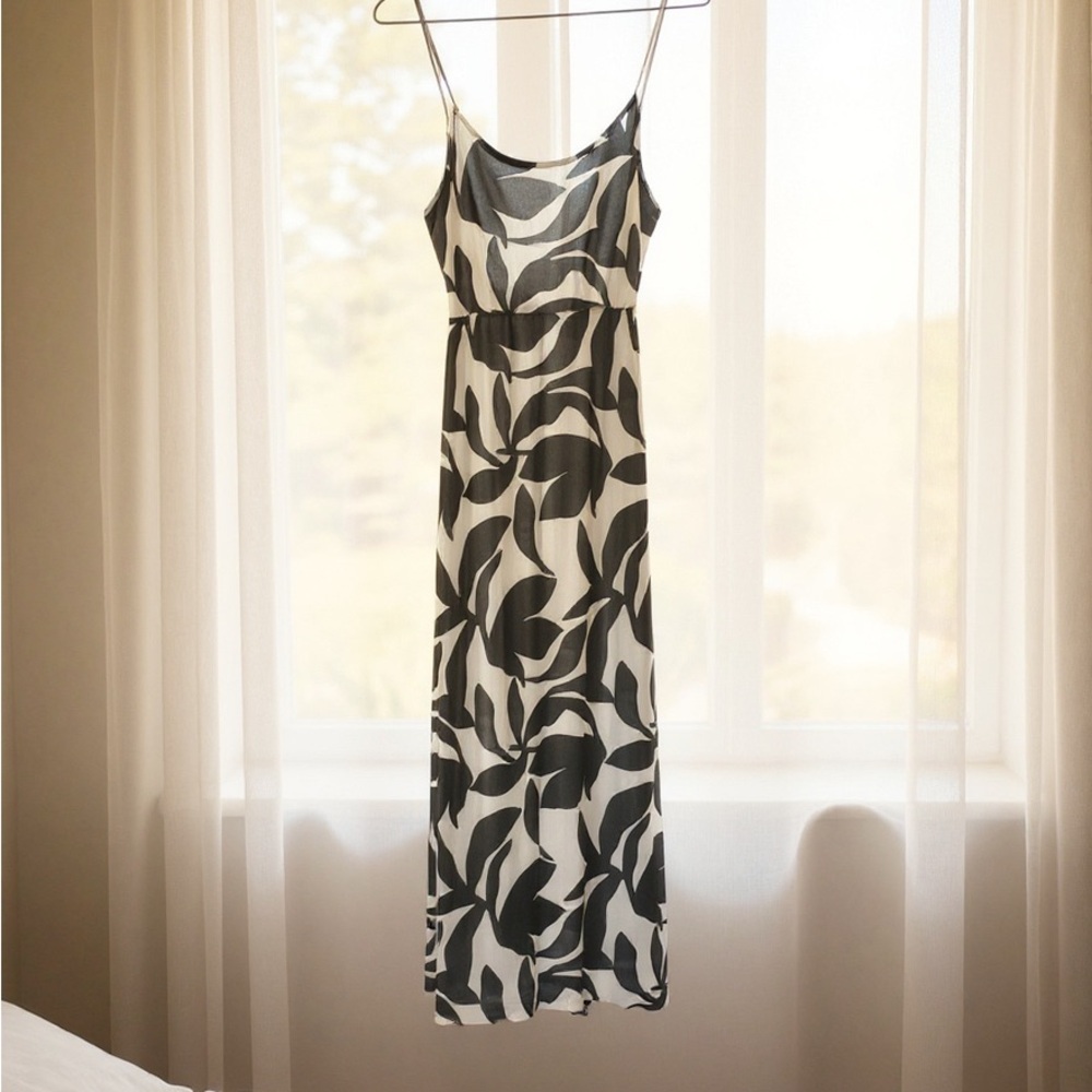 See You Monday Gray Leaf Print Dress